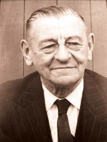 Burgemeester Van Helvoort (periode 1919-1944)
