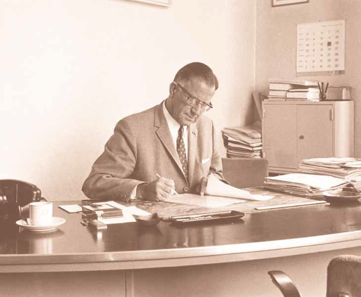 Burgemeester Van de Sandt (periode 1946-1976)
