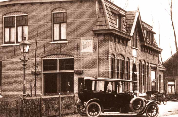 Hotel Smit in Losser omstreeks 1915