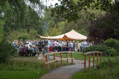 Arboretum_Zwoele_zomeravond_afstand