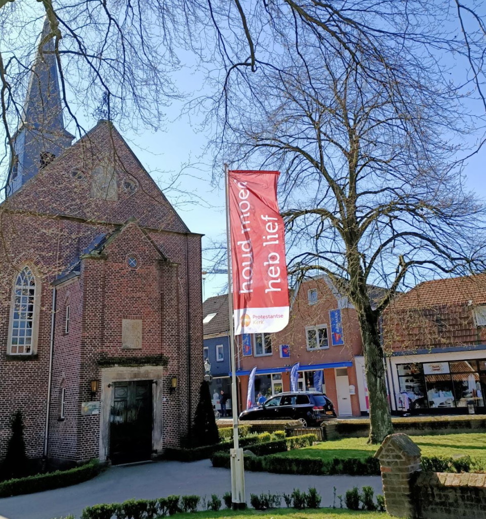 Protestantse kerk verkleind