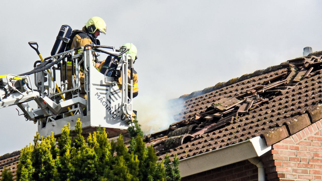 Lutterstraat_woningbrand_24okt7_hoogwerker