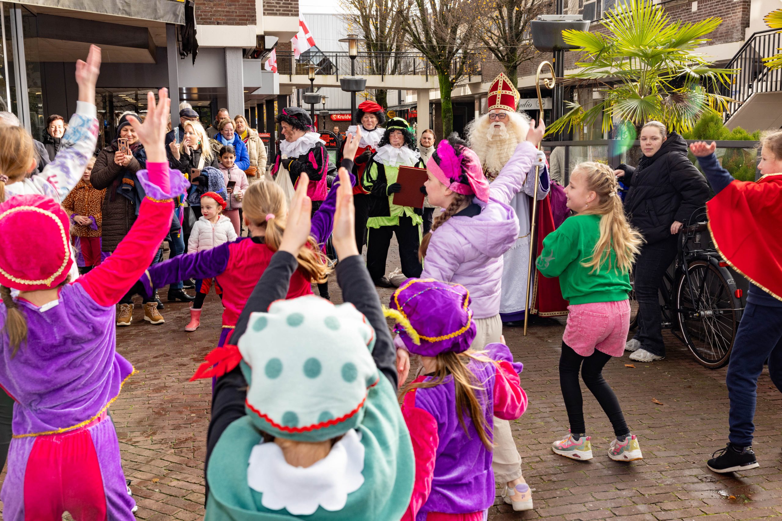 Boerenmarkt 231125 Sint in de Brink