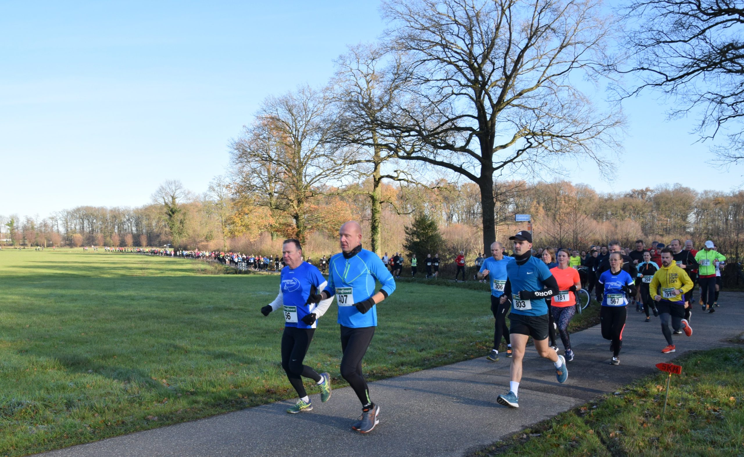 Snertloop 2024 lopers op weg