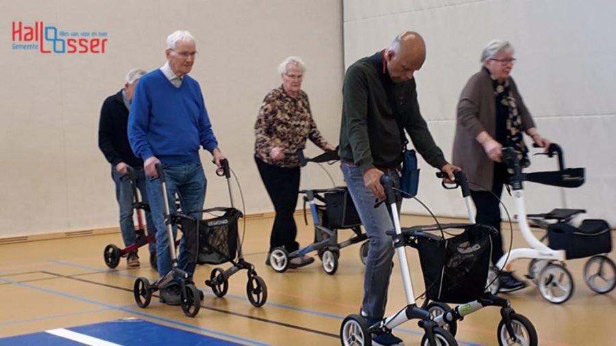 Rollator Beweegclub helpt deelnemers letterlijk vooruit