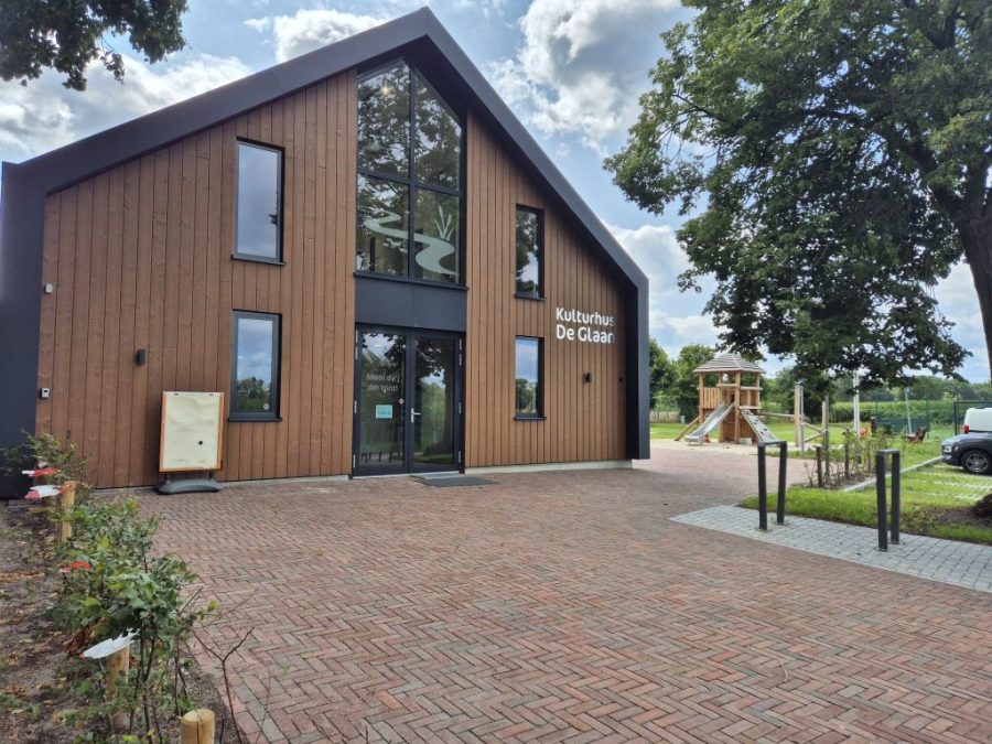 Strijk neer bij het Kulturhus De Glaan: terras weer geopend