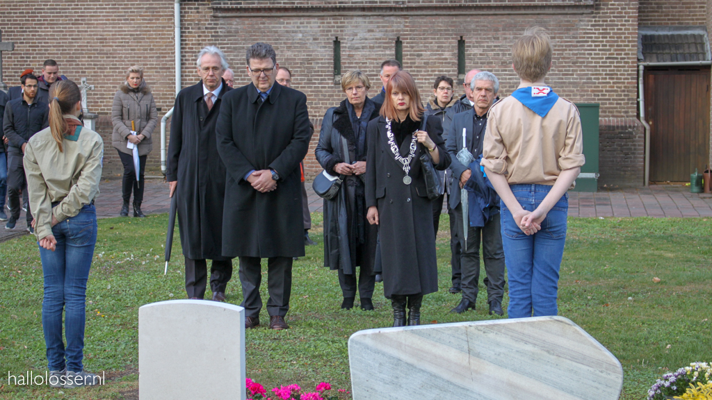 Indrukwekkende dodenherdenking in Losser