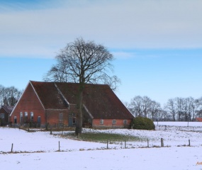 Dinkeldal in de sneeuw - Jan 2017 door Astrid Velthuis