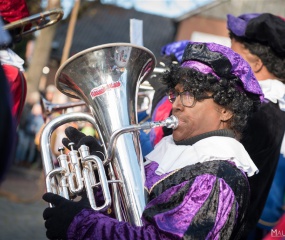 Intocht Sinterklaas door Maurice Perik