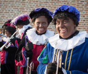 Intocht Sinterklaas door Maurice Perik