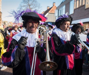 Intocht Sinterklaas door Maurice Perik