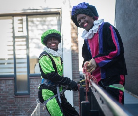 Intocht Sinterklaas door Maurice Perik