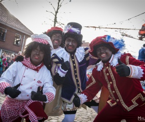 Intocht Sinterklaas door Maurice Perik