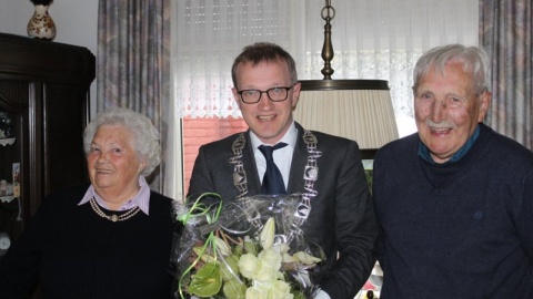 Echtpaar Dijkstra 60 jaar getrouwd