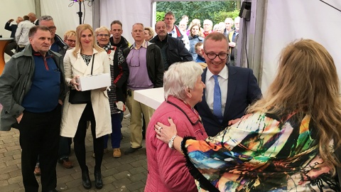 Losser neemt uitbundig afscheid van Michael Sijbom