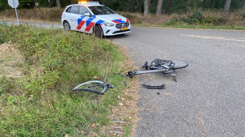 In Beuningen fietsster gewond bij ongeval met auto