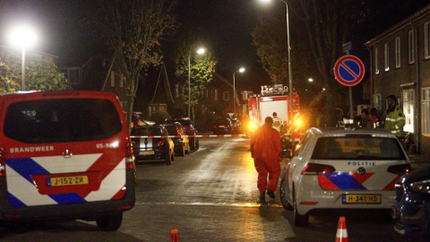 Dienst Speciale Interventies doet inval in woning Scholtinkstraat