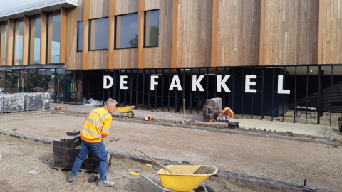 Nieuwe sporthal "De Fakkel" in gebruik genomen