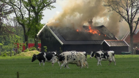 Grote uitslaande brand in Glane