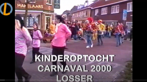 Video : Kinderoptocht 2000 door Johan Smit