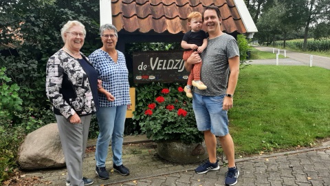 Vier generaties op camping de Veldzijde