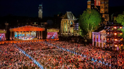 Update verrichtingen van het Lossers Ballroom danspaar