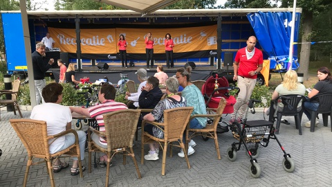 Geslaagde feestmiddag op de Losserhof